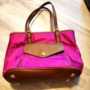 EUC Michael kors magenta mini tote